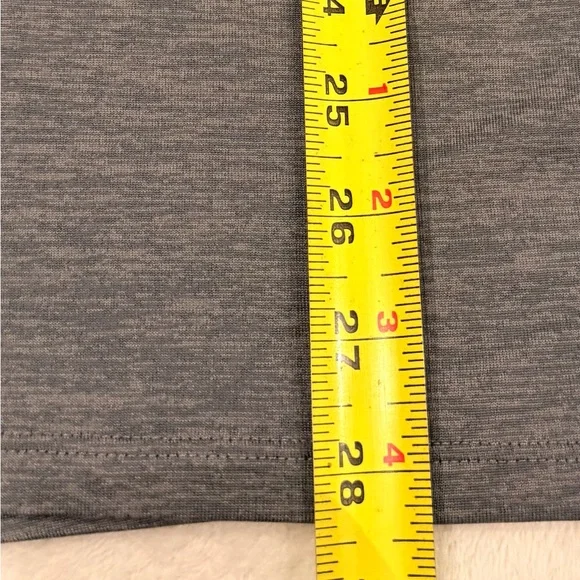 Men’s Under Armour Gray Quarter-Zip Pullover - Picture 8 of 8